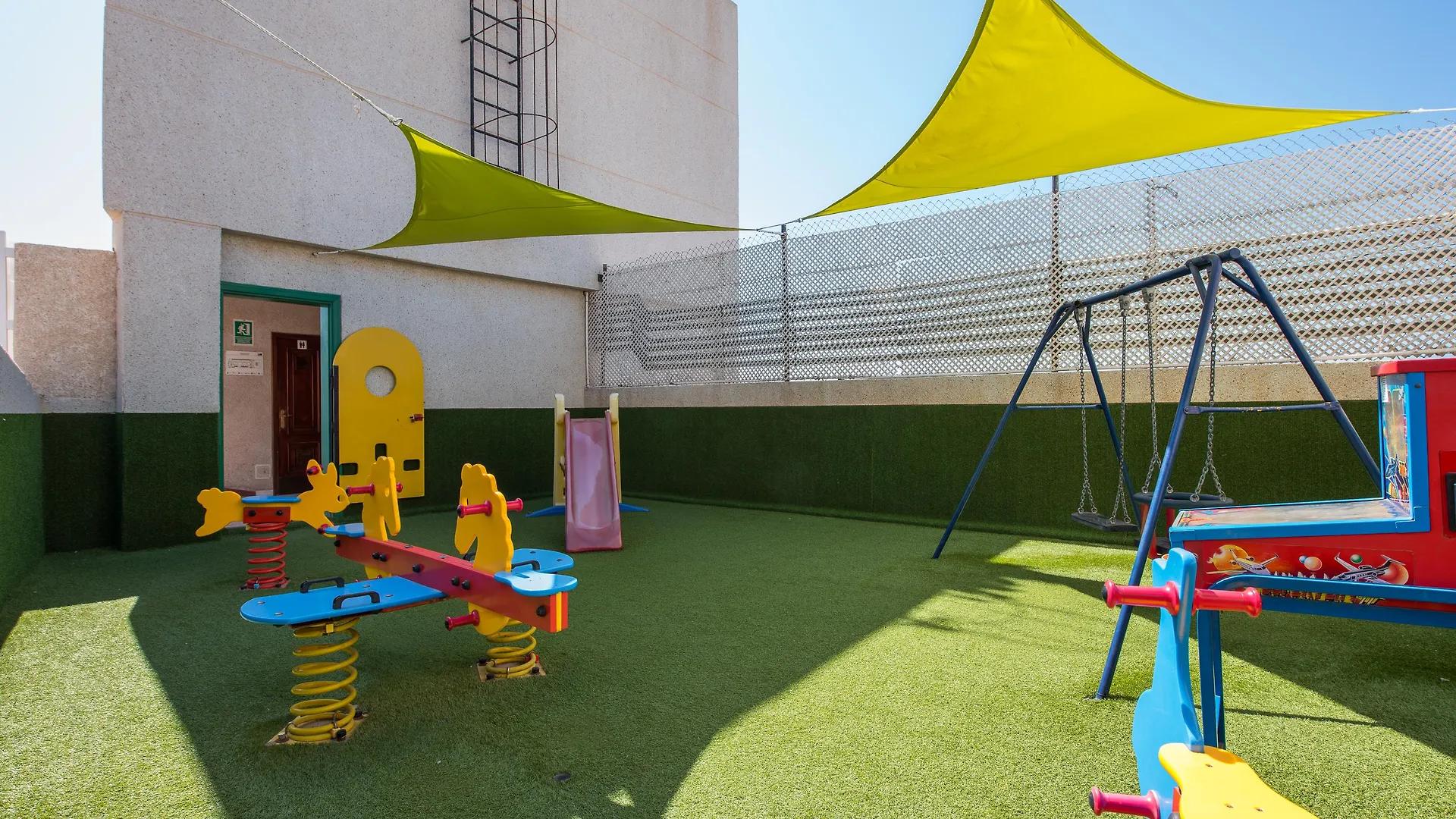 Vigilia Park Aparthotel Puerto de Santiago